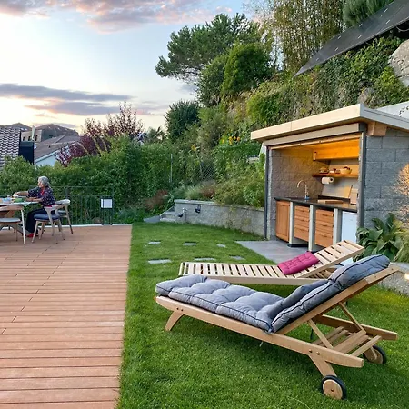 Contemporary Penthouse With Cinema And Breath-taking Lakeview