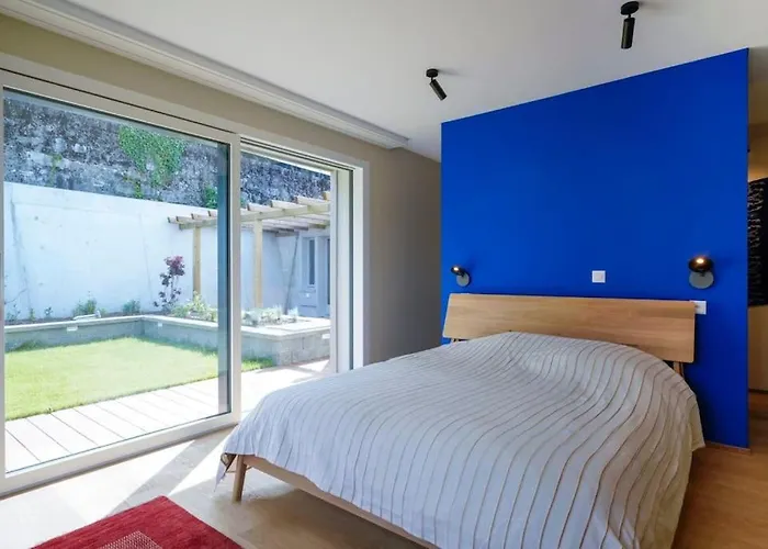 Contemporary Penthouse With Cinema And Breath-taking Lakeview Lausanne