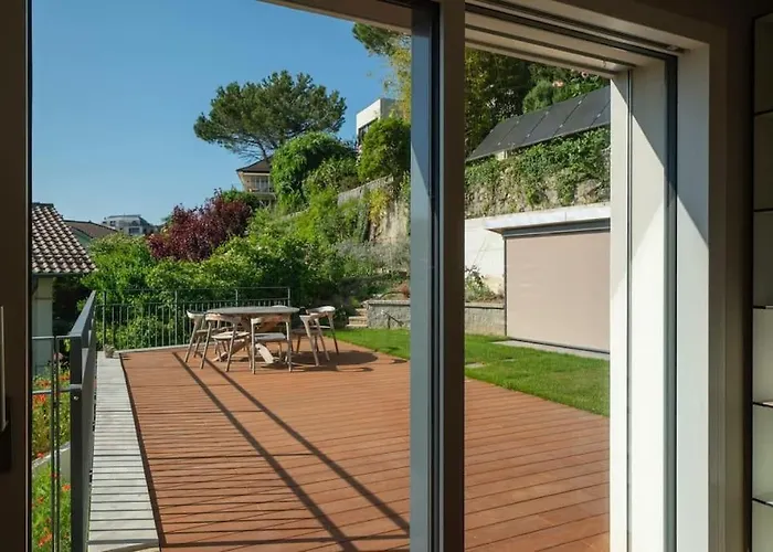 Contemporary Penthouse With Cinema And Breath-taking Lakeview