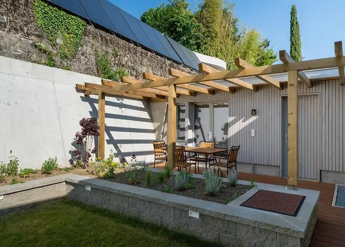 Contemporary Penthouse With Cinema And Breath-taking Lakeview