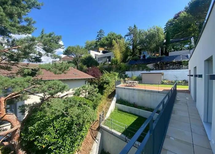 Contemporary Penthouse With Cinema And Breath-taking Lakeview Apartment Lausanne