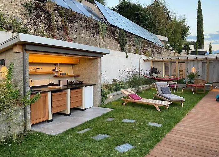 Contemporary Penthouse With Cinema And Breath-taking Lakeview Apartment