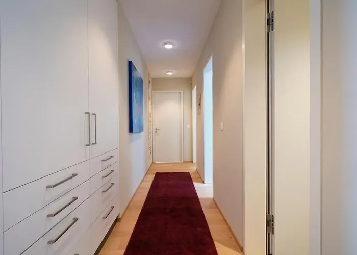 Contemporary Penthouse With Cinema And Breath-taking Lakeview * Lausanne