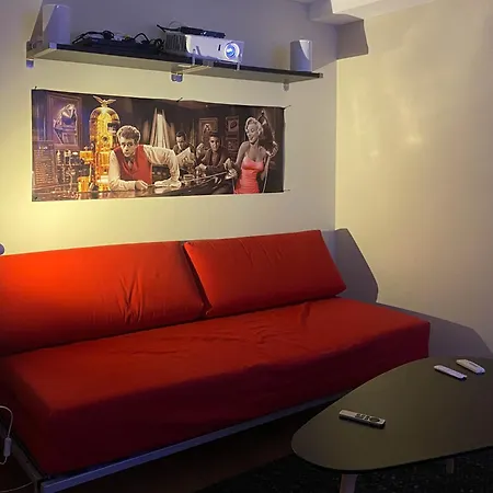 דירה Contemporary Penthouse With Cinema And Breath-taking Lakeview *
